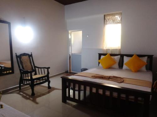 Double Room image 7