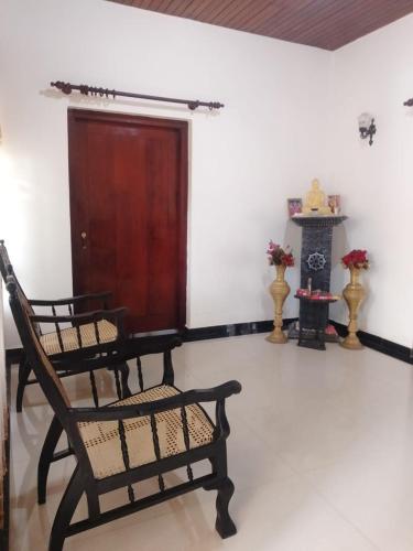 Double Room image 6