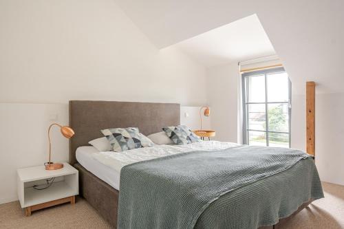 Gutshof am See - 2 Etagen Loft - stadt- & naturnah