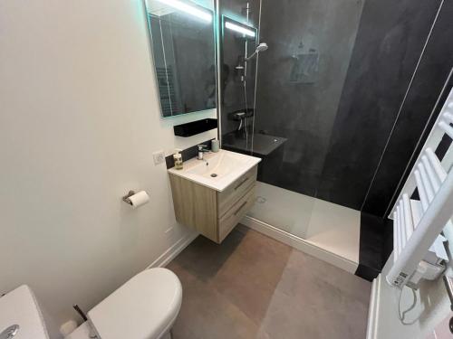 Cosy appartement au coeur des Chartrons et des quais, Bordeaux (Foto 8)
