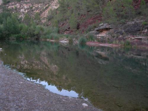Apkārtne, La Piedra del Mediodia in Cirat