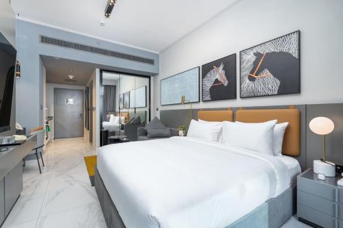 VOGUE MAG318 Downtown Dubai - Stay Near Burj Khalifa and Dubai Mall, Dubai (photo 10)