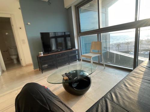 אוקיינוס במרינה אוקיינוס במרינה