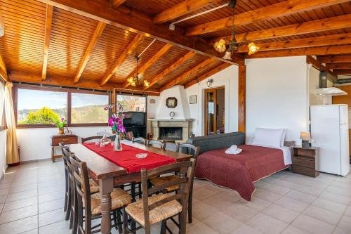 Kitchen, Kalos Vintage Villa in Agia Varvara