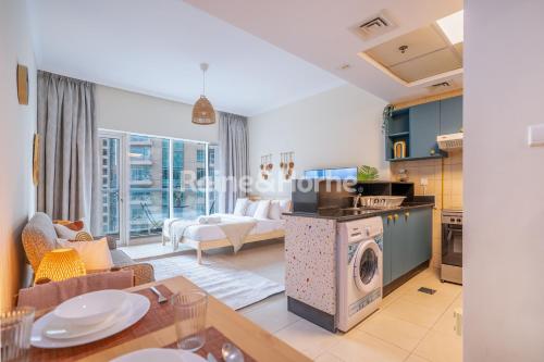 RH- Modern studio walk away from Burj khalifa and Dubai Mall, Dubaj (zdjęcie 7)