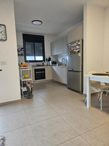 בית בפארק ,אור יהודה in Priemiestis/oro uostas