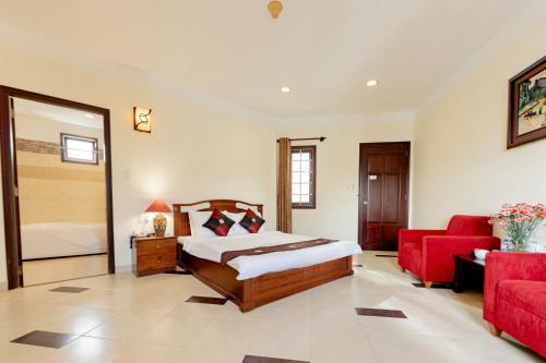 Deluxe Double Room with Bath image 8