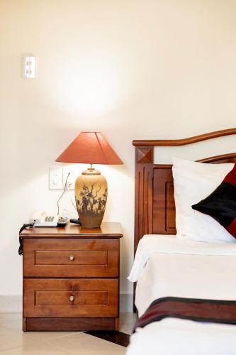 Deluxe Double Room with Bath image 5