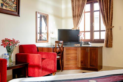 Deluxe Double Room with Bath image 3