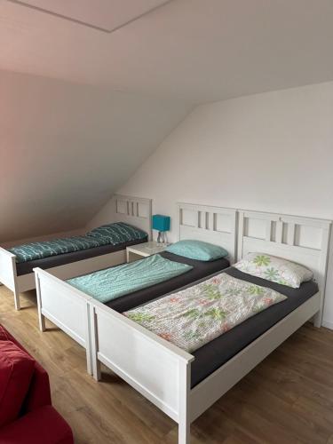 Neu renovierte 2 Zimmer Wohnung 24h Check-In in Gadheim
