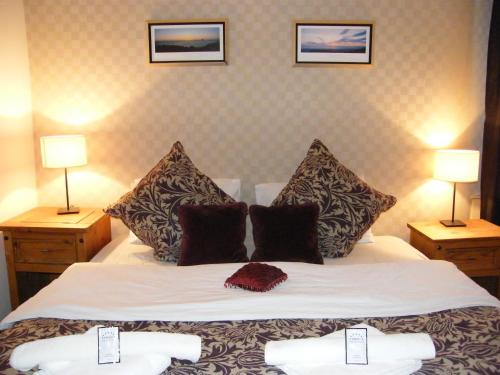 Royal Mile Group Apartments - image 5
