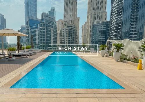 Exclusive 2BR in Stella Maris, City View,Marina, Dubai (photo 4)