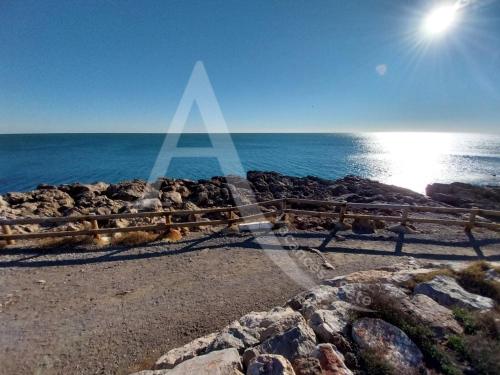 Apartment with Sea View image 3