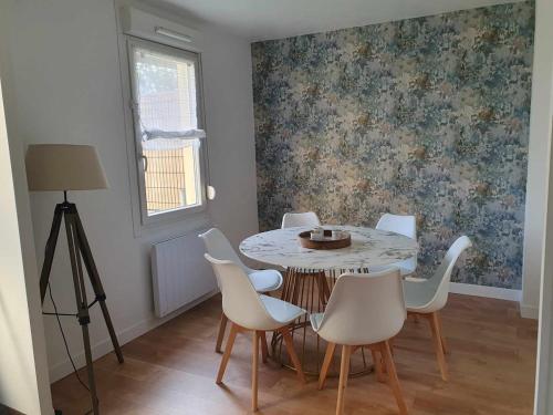 Duplex appartement 4 chambres120m2 in Grande-Synthe