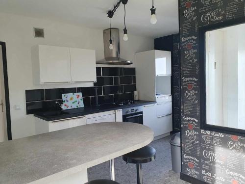 Duplex appartement 4 chambres120m2 in Grande-Synthe