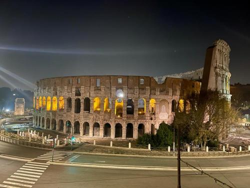 Colosseum Luxury Apartment, Rome (photo 3)