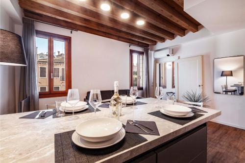 SAN LORENZO APARTMENTS 5054, Venice (photo 8)
