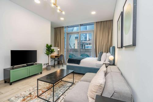 Silkhaus newly furnished studio facing DIFC with pool and gym access, Dubai (foto 2)