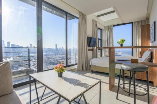 Gate 9 Tower - Studios & Apartments in Mar Mikhael, Al Mudawwar (photo 6)