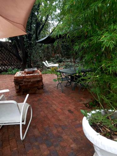 Emerald Guest House Springs Emerald Guest House Springs