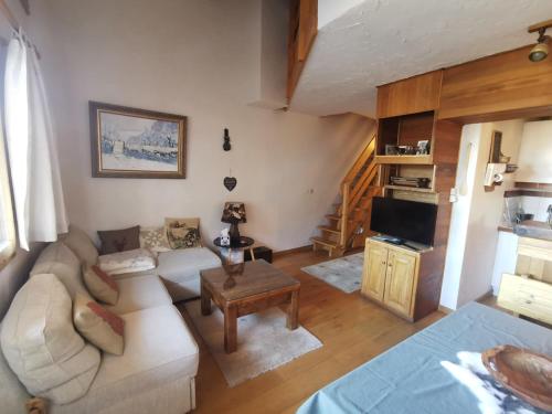 Duplex Chalet Edelweiss - La Plagne Montalbert – khách sạn tại Aime