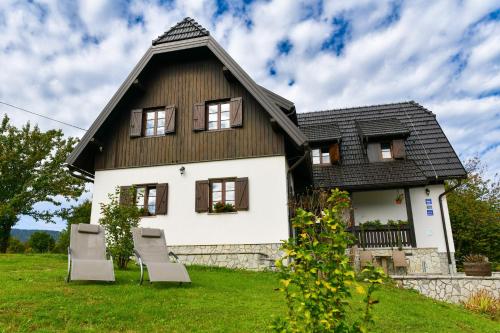 FLORA HOUSE - Rastovača