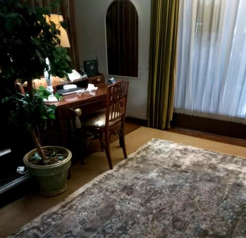 Emerald Guest House Springs Emerald Guest House Springs