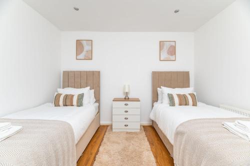 Leeds Beautiful Home - Parking - Yorksha Property gîte à louer Calverley