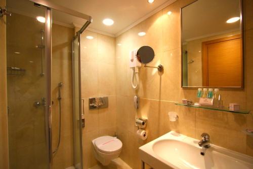 Club Marmara Rhodes Doreta Beach - image 12