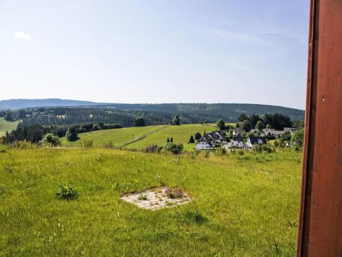 Apartment Blick ins Grüne by Interhome
