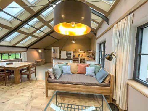 Chalet Glamping in der Orangerie by Interhome in Lossatal