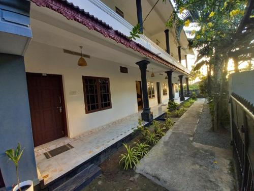 Deluxe Triple Room with Sea View image 10