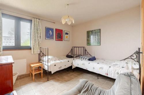 Chalet with 3 bedrooms in Peisey Nancroix with wonderful mountain view terrace and WiFi 500 m from the slopes - image 2