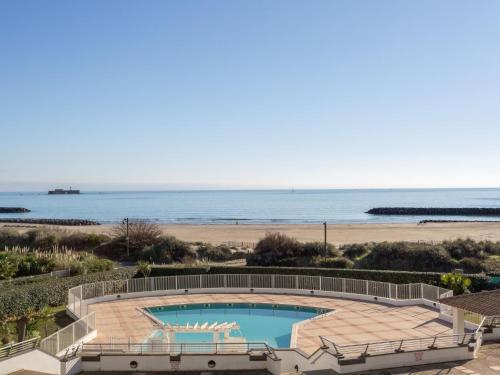 Apartment Le Sunset-Cap Sud-26 by Interhome near fuZion