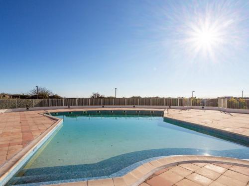 Apartment Le Sunset-Cap Sud-26 by Interhome near fuZion