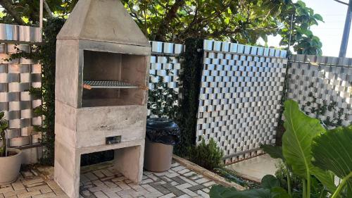 Casa Arborizada com Piscina