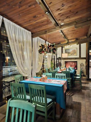 Restorāns, Hotel Koliba na Grza in Izvor