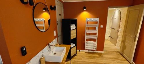 ห้องน้ำ, Evasion Bourguignonne in มงต์ชาแน็ง