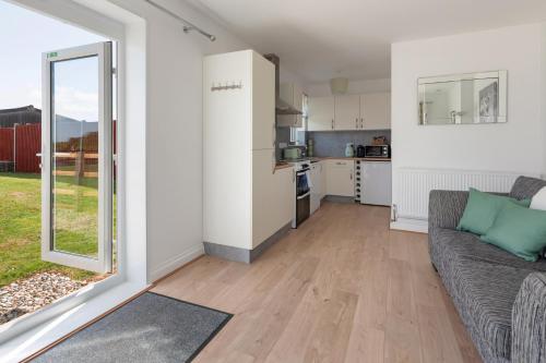 Farmhouse Apartment with Paddock & Orchard Views Farmhouse Apartment with Paddock & Orchard Views