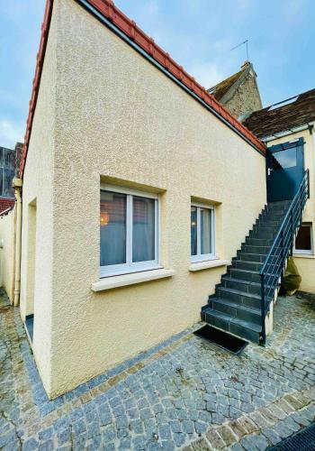 Cosy apartment City Center in Montlhery