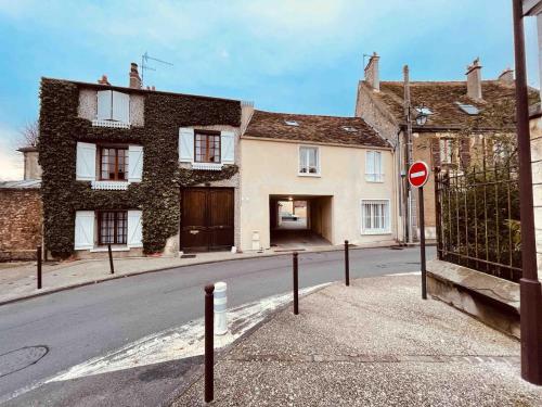 Cosy apartment City Center in Montlhery