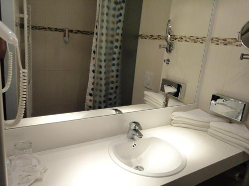 Grand Hotel Dream Main City Center - image 4
