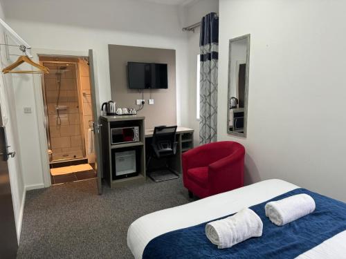 Abbey Hotel - image 12