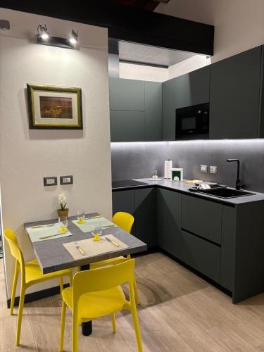 Villino Ancillotto with garden and parking motorcycle space, Рим (фото 9)
