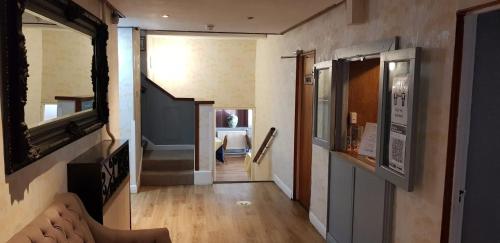 Entrance, The Paddocks Hotel in Monmouth