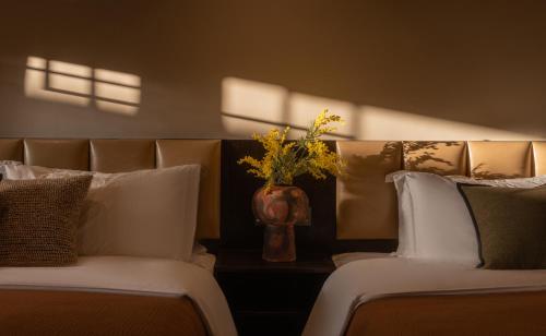Twin Room with Garden View image 4