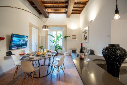 Pantheon Domus Apartment - image 13