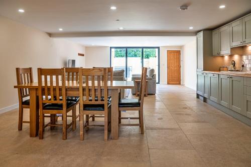 Létesítmények, Little Rissington - Barn Seven in Wyck Rissington
