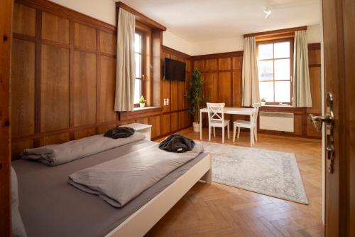 1 double bed