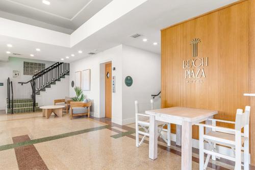 South Beach Plaza Hotel